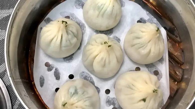 621. Steamed Bun Filled with Dill and Pork 茴香小籠包